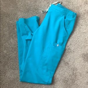 Xxs figs Skinny Scrub Pants